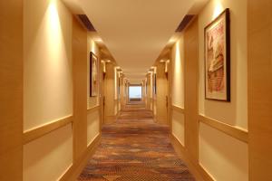 占西Lemon Tree Hotel, Jhansi的相册照片