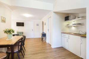 Η κουζίνα ή μικρή κουζίνα στο Hotel Garni Keil