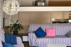 Posedenie v ubytovaní ROQUES - Casa en primera línea de mar en CADAQUÉS