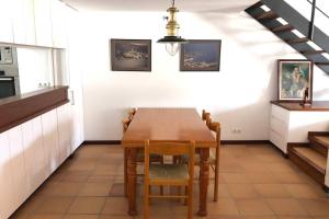 Posedenie v ubytovaní ROQUES - Casa en primera línea de mar en CADAQUÉS