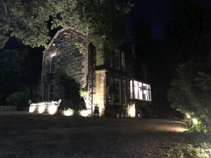 The building where the guesthouse is located 