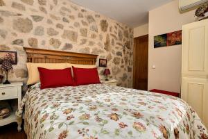En eller flere senge i et værelse på Las Glicinias