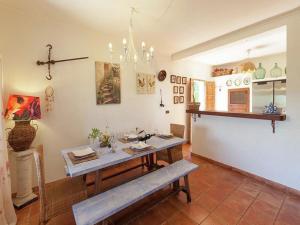 Kép Rustic House in Mancor with Pool szállásáról Biniamarban a galériában