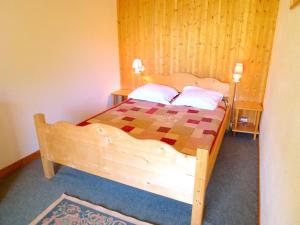 Imagen de la galería de Chalet in La Léchère near Ski Lift, en Celliers