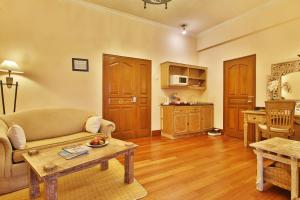 Cucina o angolo cottura di Jayakarta Hotel Lombok