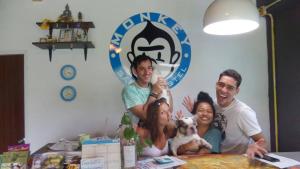 Gestir sem dvelja á Monkey Samui Hostel