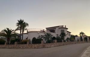 Budova, kde se vila nachází