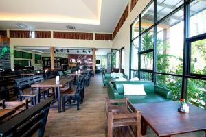 Restaurace v ubytování Rnana Grand