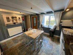 Gallery image of Two bedroom Rock Cottage, Delabole in Delabole