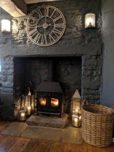 BBQ facilities available to guests at the inn 