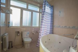 Ванная комната в Тархо Отель