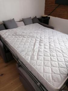 Кровать или кровати в номере Charmant studio de 20m2 en hypercentre de Toulouse