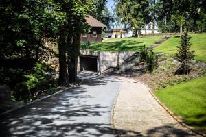 Vonkajšia záhrada v ubytovaní Vila Čapek
