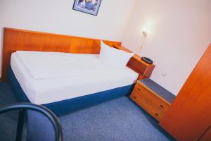 Hotel Zum Grunewald, Dinslaken – Updated 2022 Prices