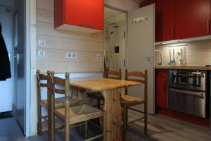 Kuchyň nebo kuchyňský kout v ubytování Bel appartement 25m2 exposé plein sud