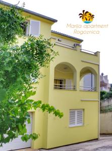 Fotografie z fotogalerie ubytování Apartman Marija Rogoznica v Rogoznici