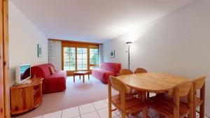 Posezení v ubytování Mountain Escape Apartment for 5 in Leukerbad