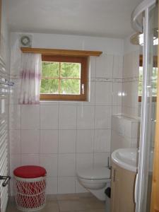 Kamar mandi di Casa Zupada/Wegmüller