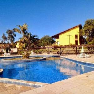 The swimming pool at or close to Winterville Resort Flat 910 Gravatá-Pe