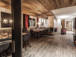 Istumisnurk majutusasutuses Luxury Chalet Gaschurn near Ski Lift