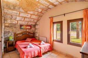 Postel nebo postele na pokoji v ubytování Sa Mina + 17 fotografií