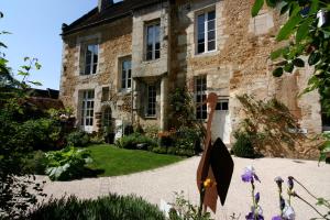 Zahrada ubytování Logis - Hôtel & Restaurant du Tribunal