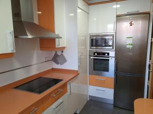 Kuchyňa alebo kuchynka v ubytovaní BONITO APARTAMENTO