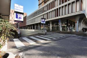 Yourbanflat Butterfly في بادوفا: شارع فاضي في مدينه فيها عماره