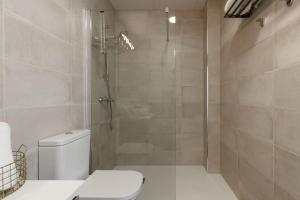 A bathroom at Juan de Padilla Boutique by Nagoa Homes