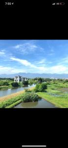Gallery image of Water with Candle Homestay in Wujie