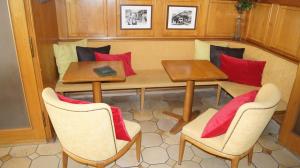 Posezení v ubytování Hotel Alpina