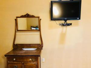 TV a/nebo společenská místnost v ubytování Hotel Boutique Casa de las Manrique