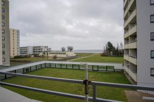 Budova, kde se apartmán nachází + 1 fotografie