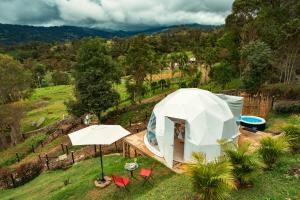 Vista aèria de Guaia Terra Glamping