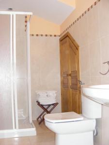 Kúpeľňa v ubytovaní Apartaments l'Arrel