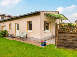 Zahrada ubytování Bungalow Retreat by the Sea