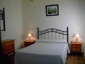 Postel nebo postele na pokoji v ubytování Villa in Málaga near Mediterranean Coast