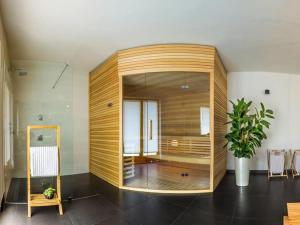 Fotografie z fotogalerie ubytování Holiday Home Kozji Vrh with Sauna and Views v destinaci Kozji Vrh