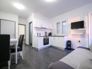 Fotografia z galérie ubytovania Elegant Holiday Home in Privlakaw with Garden v Privlake