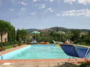 Piscina di Chic Holiday Home in Cortona with Swimming Pool o nelle vicinanze