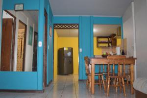 Cucina o angolo cottura di Lidia's Mountain View Vacation Homes