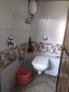 Koupelna v ubytování Super Dormitory AC DELUXE
