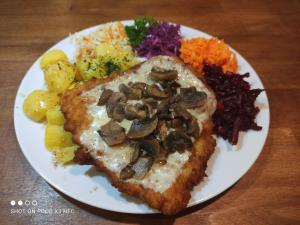Jedzenie in lodge lub w pobliżu