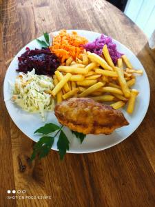 Jedzenie in lodge lub w pobliżu