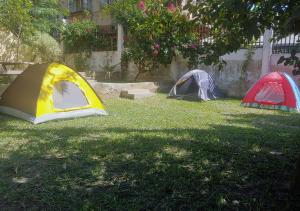Aed väljaspool majutusasutust Ruby - Casa de Hospedes - Backpackers