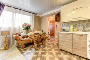 Kuchyň nebo kuchyňský kout v ubytování Mordelliya Private Jacuzzi Suites