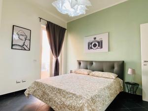 Posteľ alebo postele v izbe v ubytovaní Sea View Apartment 5 mt from the beach