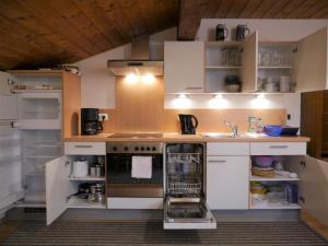 Köök või kööginurk majutusasutuses Adlerhof