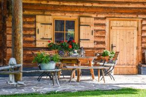 Ogród w obiekcie Haus Alpenflora
