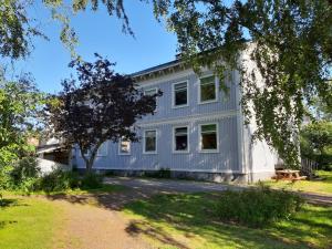 Byggnaden som vandrarhemmet ligger i